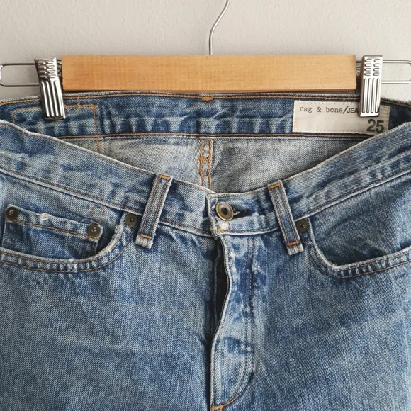 Rag & Bone mid rise slim mom jeans size 25 - Picture 2 of 4